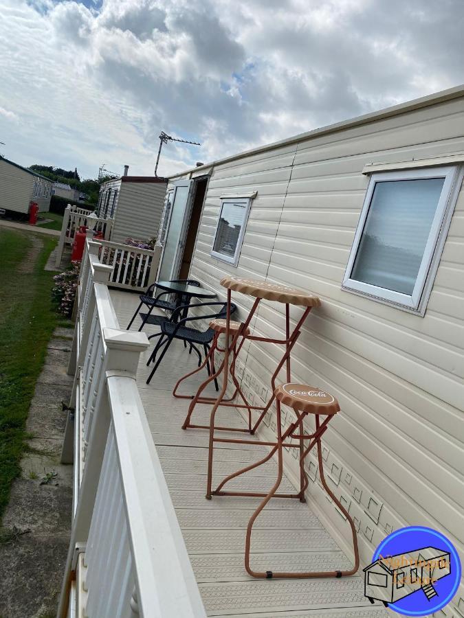 Villa Chapel St Leonards Caravan Extérieur photo